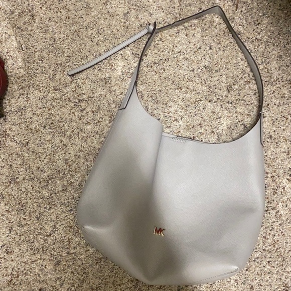 Michael Kors Purse - Picture 1 of 3